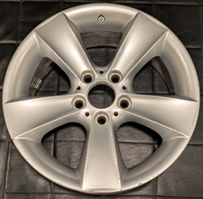 Oem Bmw Z4 E85 E86 2003-2008 Style 105 Staggered Rear Wheel 17x8.5 Et50 Bent Oem Bmw Z4 E85 E86 2003-2008 Style 105 Staggered Rear Wheel 17x8.5 Et50 Bent