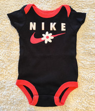 Nike Baby Body Strampler schwarz rot Logo Kur...