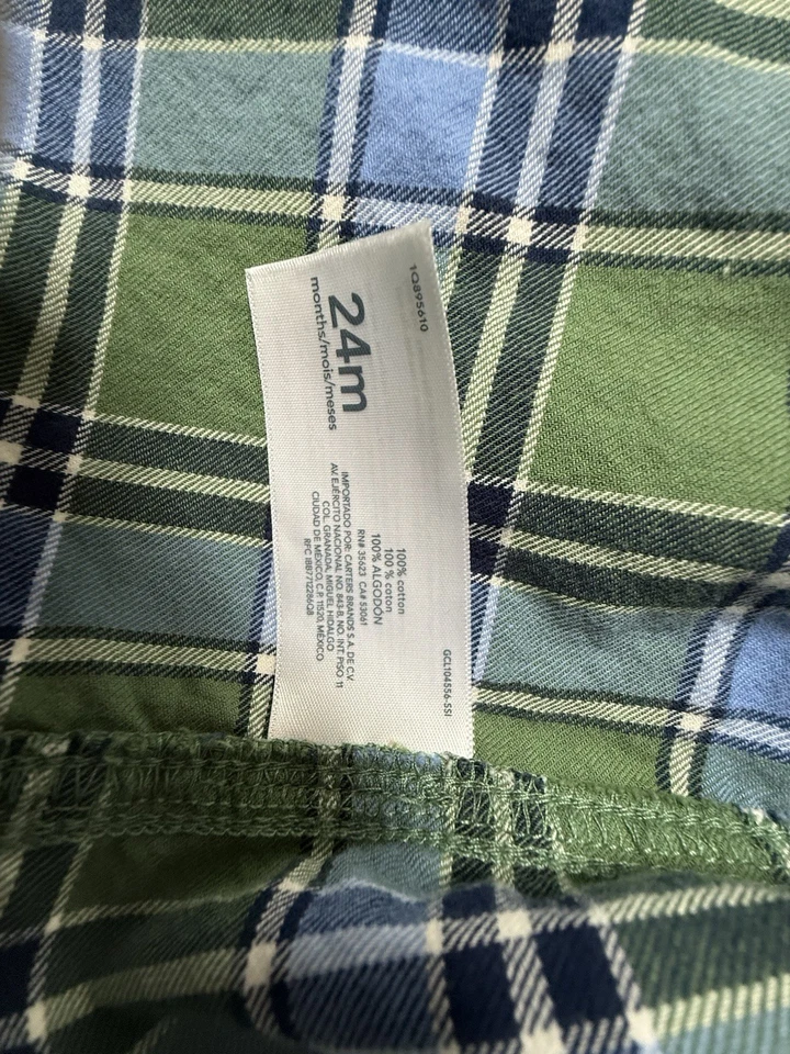 Camisa Carter’s para niño 100 % algodón Foto 4 de 4