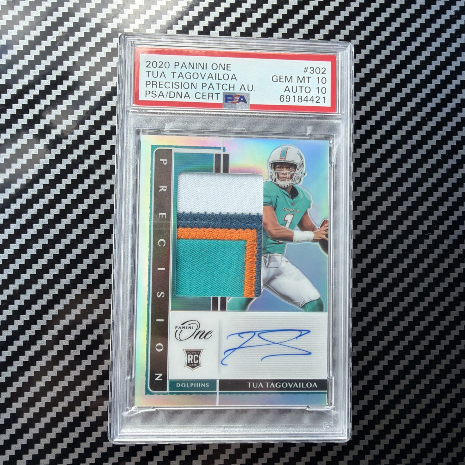 Tua Tagovailoa Panini One #302 Patch Autograph