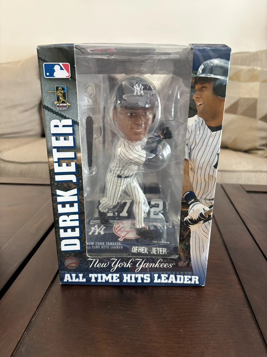 Derek Jeter Vintage Bobble Heads for sale | eBay