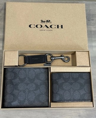 NWT COACH 3 In 1 Wallet And Key Fob 3 Piece Boxed Gift Set