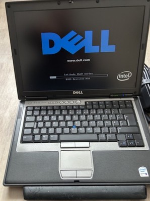 Top ! DELL Latitude D620 14,1'' , Windows7 Ultimate, 2x Akku, Dockingstat., Maus