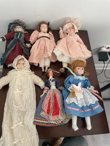 Doll Lot - Porcelain Doll Lot - Alice in Wonderland - Sizes 8-12" - Picture 1 of 5