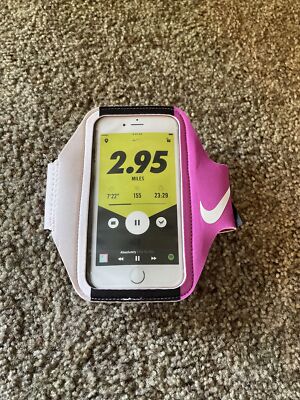 nike training lean arm band