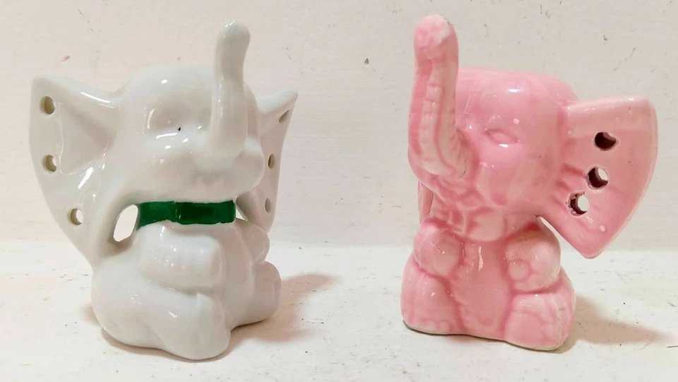 Lote de 2 Estatuillas Pequeñas Estatuillas De Cerámica Rosa Blanco Cerámica Bebé Elefantes De Colección Foto 2 de 4