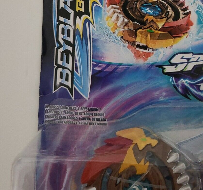 Beyblade Burst Surge Spear Valtryek V6 e Regulus R6 - Hasbro