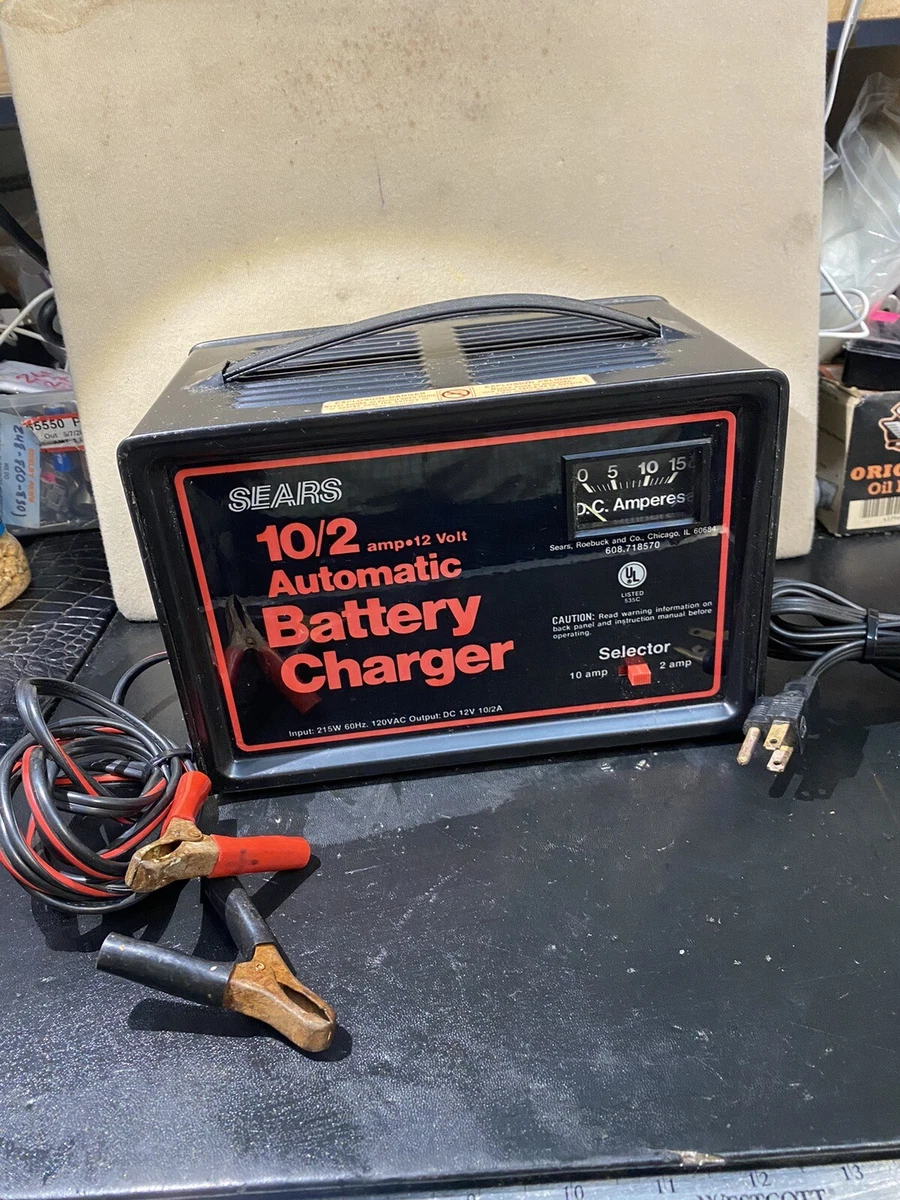 Vintage SEARS 10 2 Amp 12 Volt Automatic Battery Charger