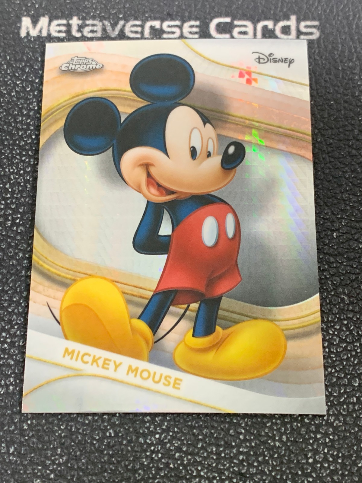 Topps Chrome disney ミッキーマウス mini diamond Mickey Mouse 2025 Topps Chrome Disney #1 Yellow Mini Diamonds