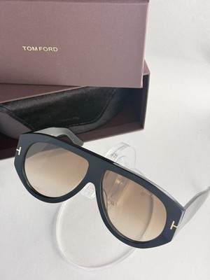 Tom Ford TF1044 Bronson Sunglasses Black Frame Gradient Brown Lens 60-12-140