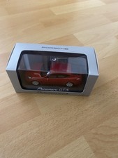 1:43 - Minichamps - Porsche Panamera GTS