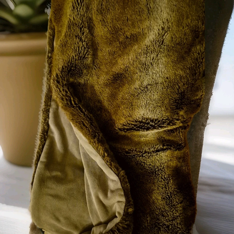 RH Restoration Hardware Faux Fur Throw Blanket Brown 68" X 68" DRY CLEANED EUC - Image 2 of 4