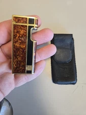 Colibri Beam Sensor Vintage Lighter, Black  Gold With Soft Sleeve Untested AS IS