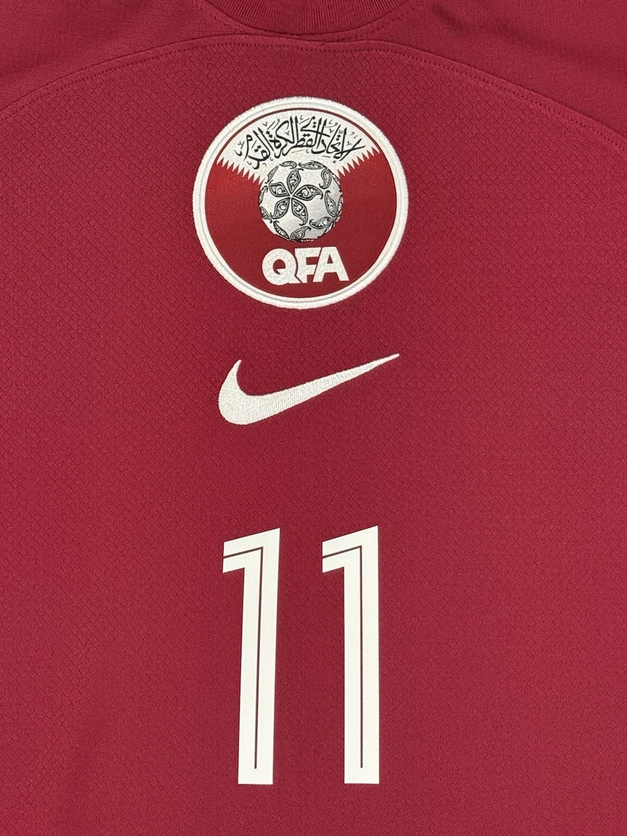 Nike Authentic Qatar National Team 2022 Jersey Men's Sz Small for