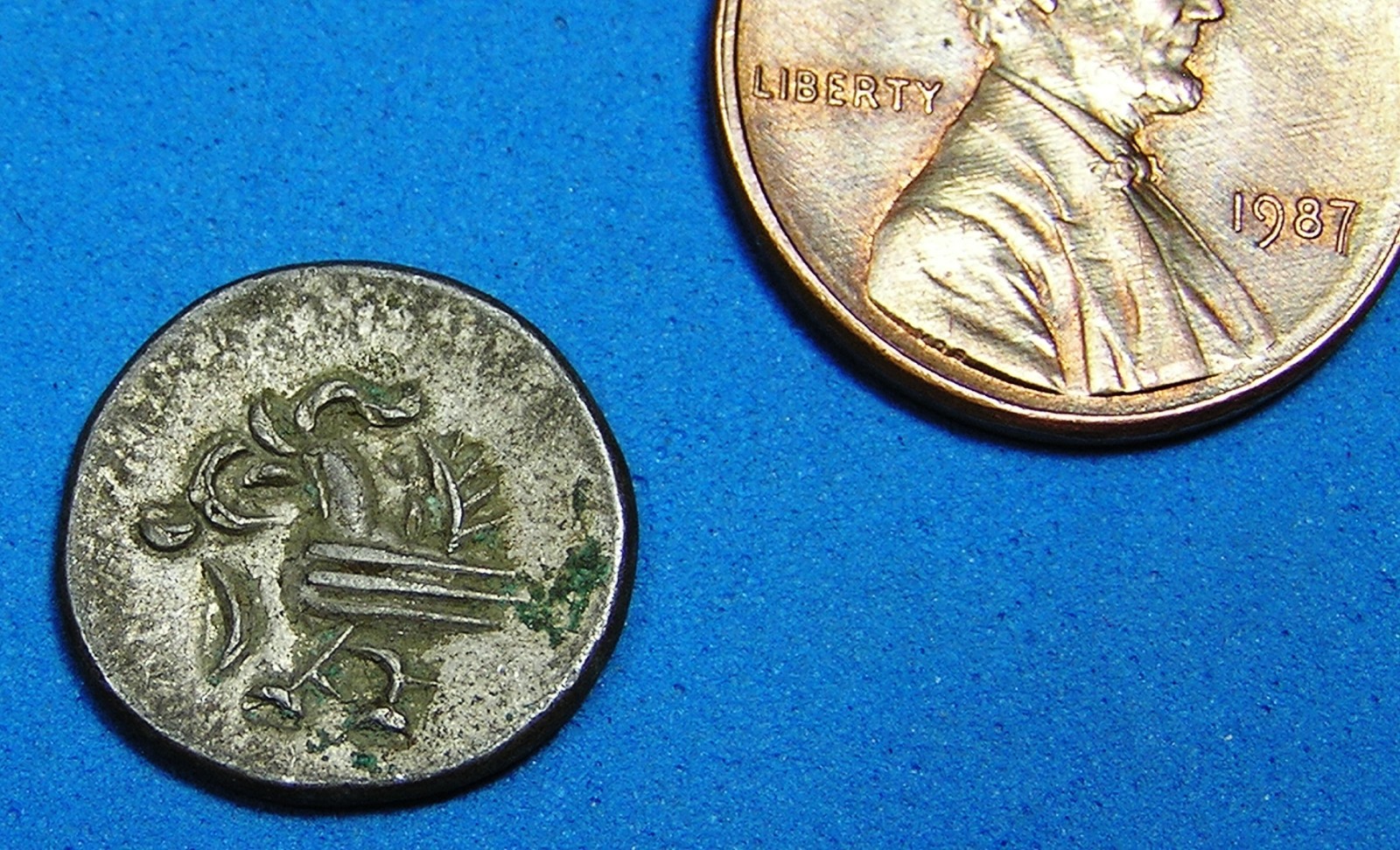 Picture 3 of 4