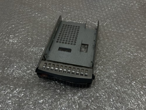 3.5’’ to 2.5’’ SAS HDD Caddy for Supermicro 6015T SK33502-14B Black Used - 第 1/2 張圖片