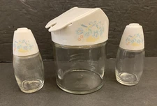 VTG Corelle Gemco Glass Salt & Pepper Shakers & Sugar Bowl Country Cornflower