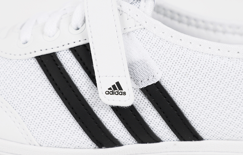 ◆韓国大人気◆ ◆ADIDAS◆ Diona 2.0 Amazon.com | adidas Women's Diona 2.0 Sneaker, Black/White