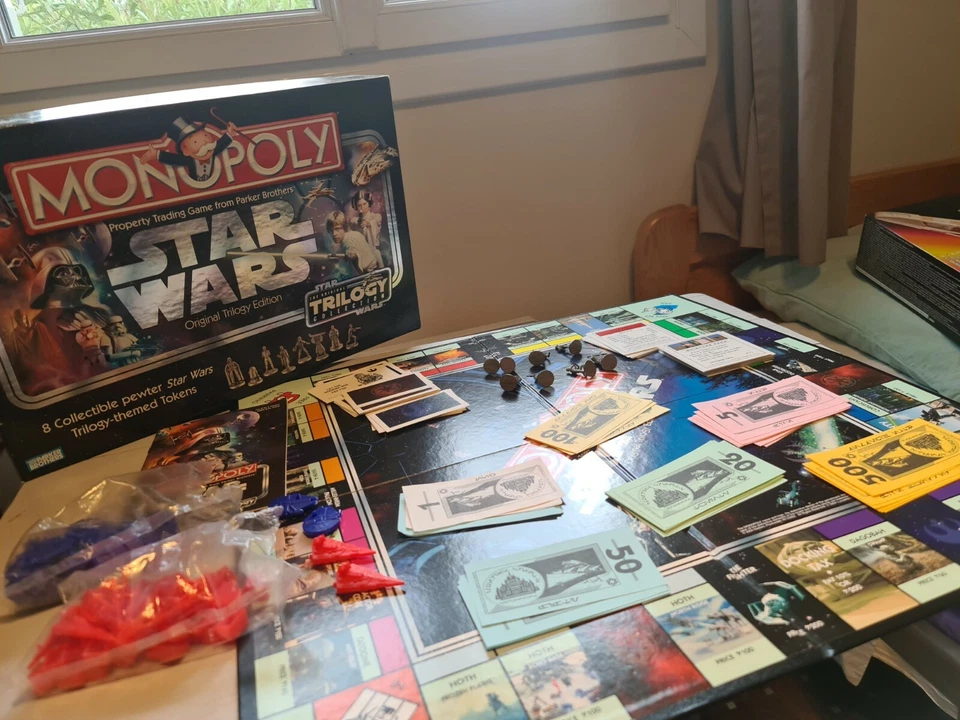 Monopoly Star Wars Trilogy Edition 8 Collectibles Figurines en Métal Rares ! - Photo 1/3