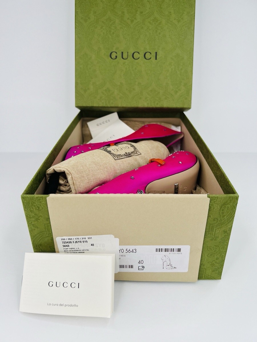 GUCCI Jodie Crystal Embellished Fuchsia Pink Satin Star GUCCI Jodie Crystal Embellished Fuchsia Pink Satin Star