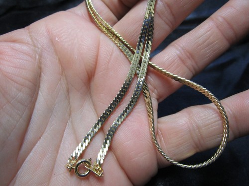 Vintage 80s Korea Herringbone Style Women's Gold Tone Chain Necklace - 19in