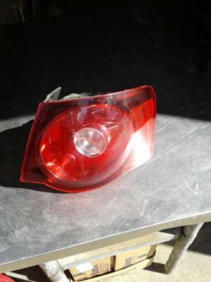 Passenger Tail Light Sedan City Canada Only Fits 08-11 JETTA 692
