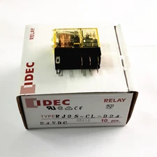 IDEC RJ2S-CL-D24 Relay Plug-In DPDT 8A 24VDC New #