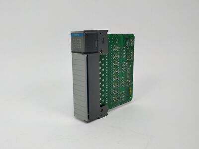 AB 1746-0B16 SLC 500 Output Module