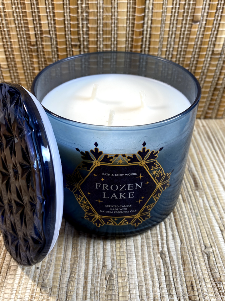 Bath & Body Works FROZEN LAKE 3 Wick Large Scented Candle 14.5 oz Glass
