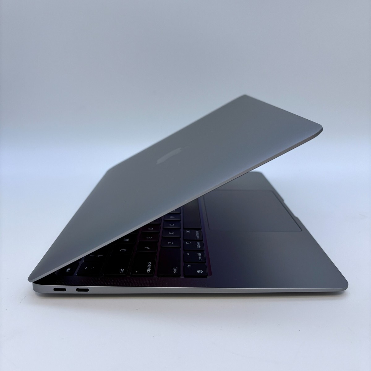 EXCELLENT 2020 Apple MacBook Air 13-inch M1 Chip 16GB RAM