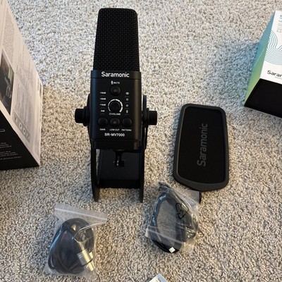 Saramonic SR-MV7000 | Multi-Pattern Large Diaphragm Condenser Microphone 