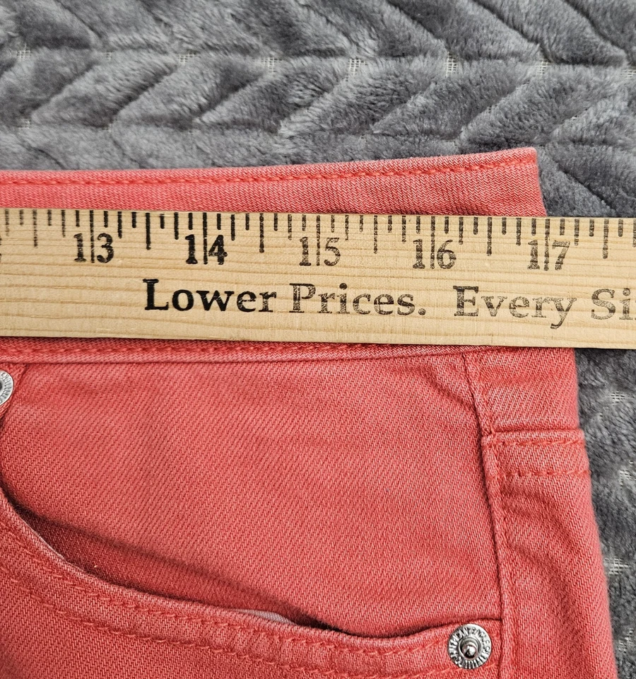 Pantalones Cortos de Jean American Eagle Para Mujer Talla 10 Coral Envejecido 3.5" Corte Entrepierna  Foto 3 de 4