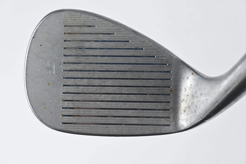 Cleveland 588 RTX Pitching Wedge / 48 Degree / Regular Flex Precision Rifle - Image 2 of 4