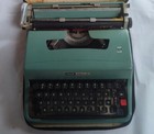 Macchina Da Scrivere Olivetti Lettera 32 - Con Custodia