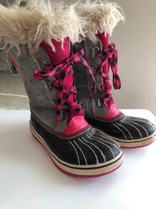 faux fur duck boots
