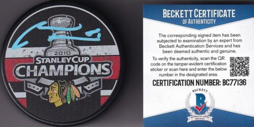 BECKETT MARIAN HOSSA SIGNED CHICAGO BLACKHAWKS 2010 STANLEY CUP CHAMPS PUCK 7136