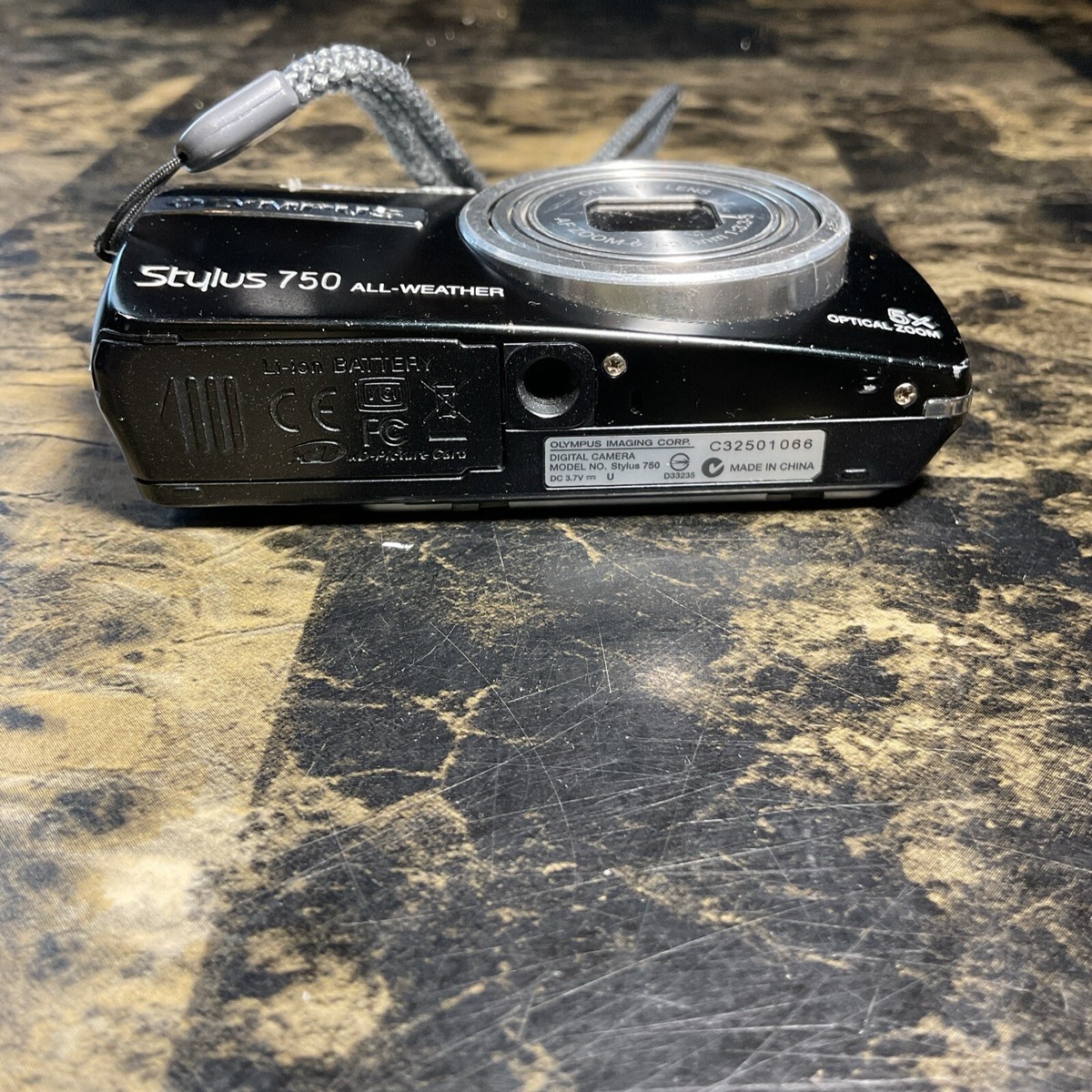 Olympus Stylus 750 Digital Camera, Black, All Weather, 7.1