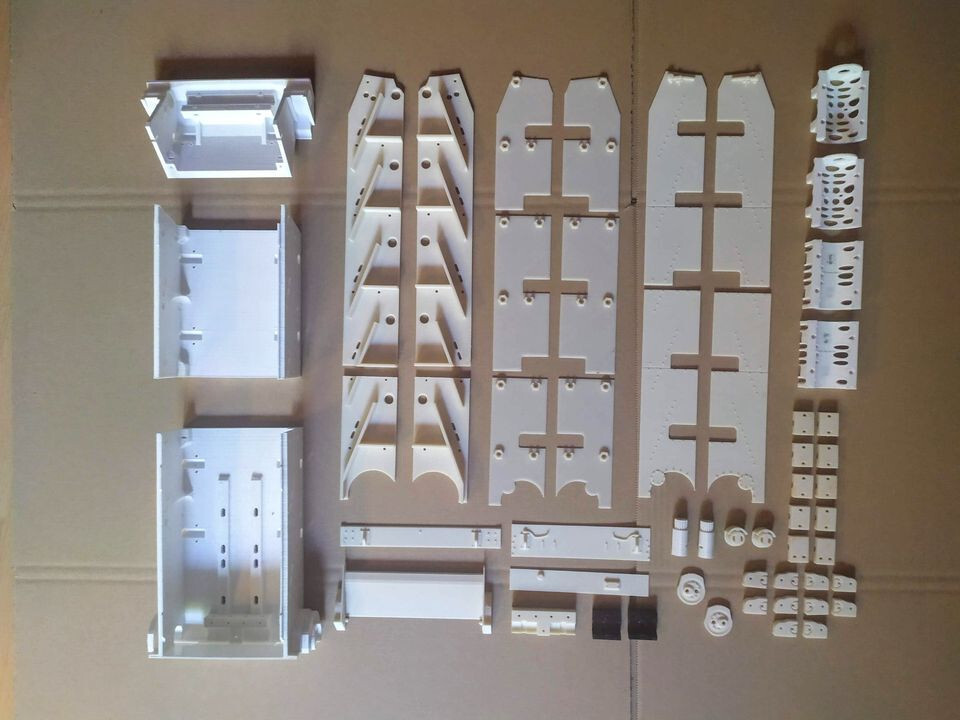 Picture 11 of 24