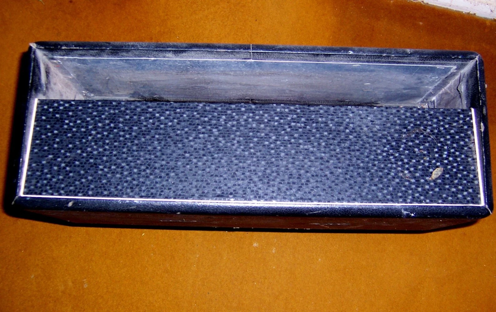 Picture 5 of 9