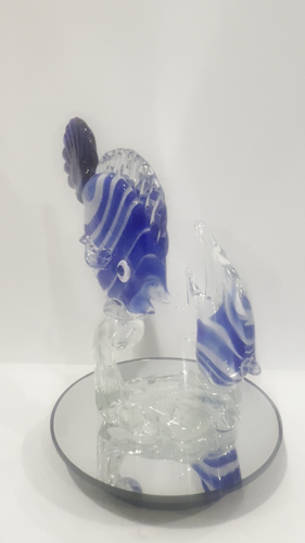 INCREDIBLE HTF MURANO STYLE ART GLASS BLUE WHITE 9 7/8" DOUBLE FISH SCULPTURE - Video 1 of 1