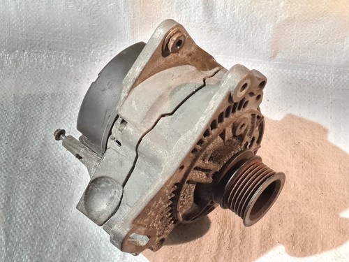 Lichtmaschine Lima Generator VW Ibiza Toledo Caddy Golf  Passat Polo 028903025GX