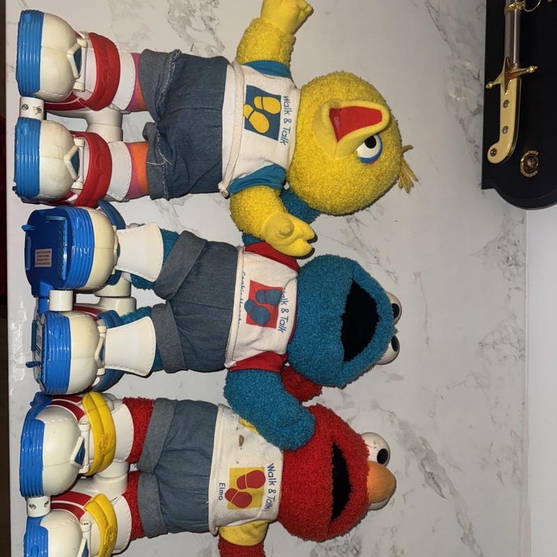 Rare 1997 Tyco Sesame Street Walk & Talk set Walking Shoe Toy Tested - as is 