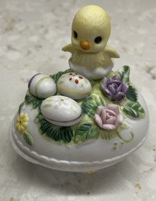 Vintage George Good Bisque Chick Egg Porcelain Trinket Ring Box Easter Spring