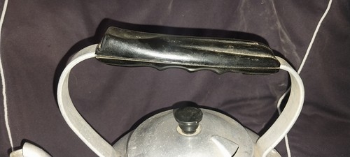 Vintage Kettle, 1950s 1960s Era. - Picture 18 of 18