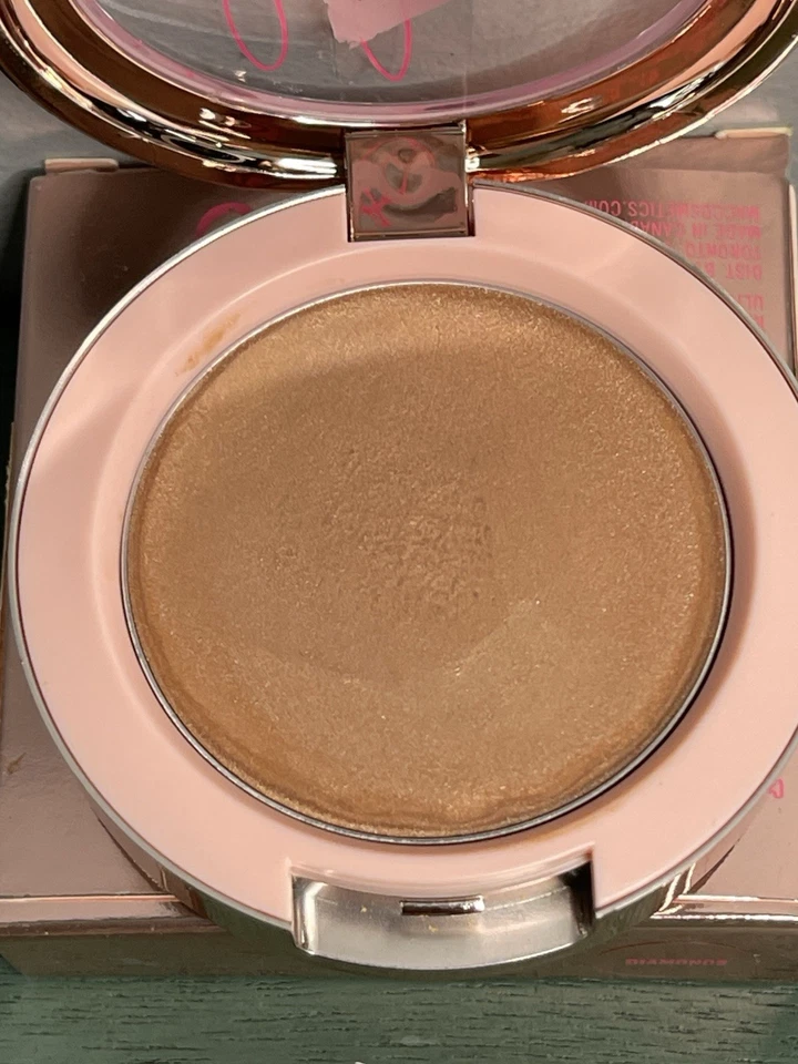 RiRi Hearts MAC Diamonds Cream Colour Base Rihanna - Image 4 of 4