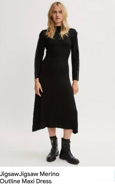 Women Jigsaw Dress Black Wool 38 / M / 46