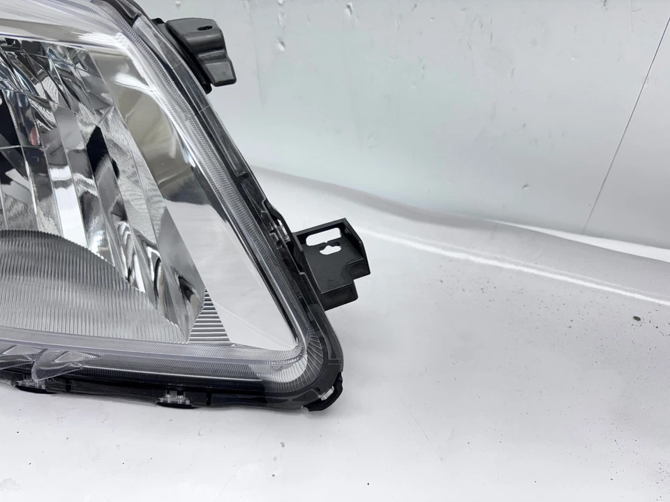 FARO HALÓGENO LADO DEL PASAJERO DERECHO OEM TOYOTA SCION XD 2008-2012 81130-52890 Foto 4 de 4