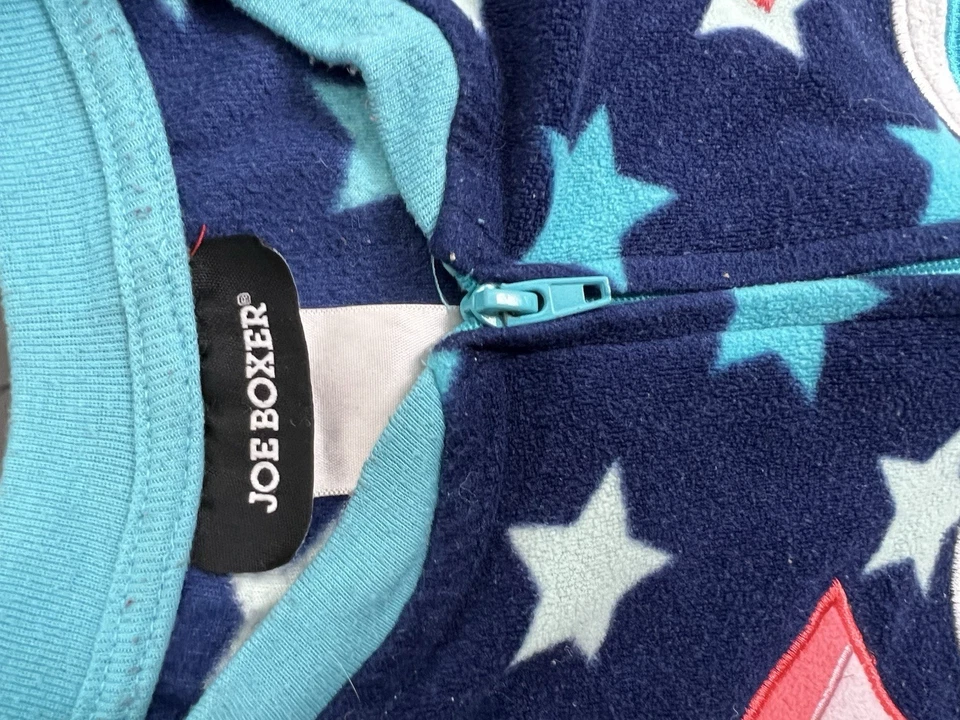 Pijama polar Joe Boxer azul estampado de estrellas de una pieza - Niños/Jóvenes LG - Ojos de dibujos animados Foto 3 de 4