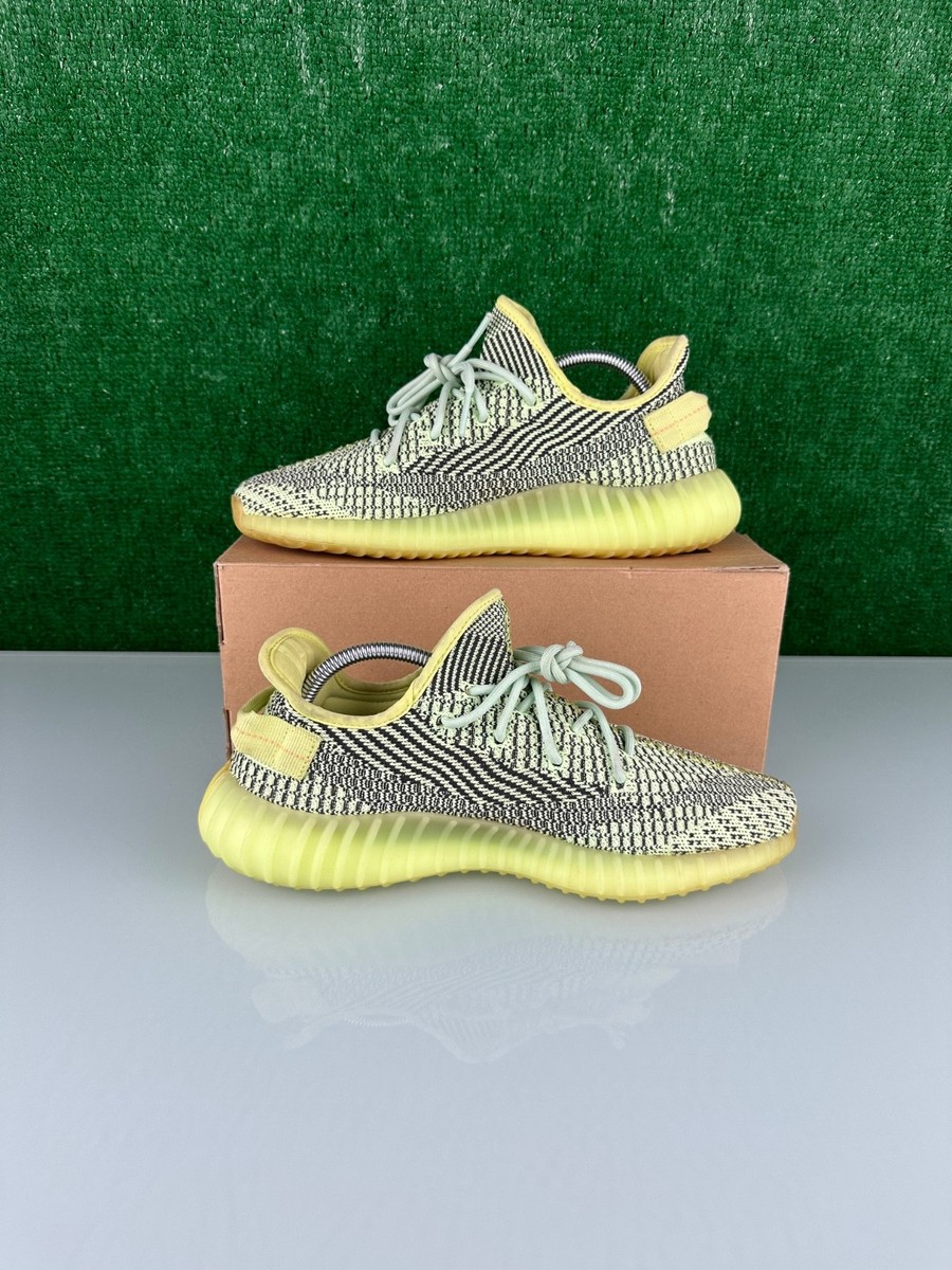 Size 9.5 - adidas Yeezy Boost 350 V2 Yeezreel Non-Reflective  display picture 1