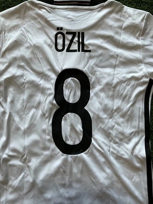 adidas Germany Youth Home Jersey 15/16 Legend Ozil #8 - White | eBay